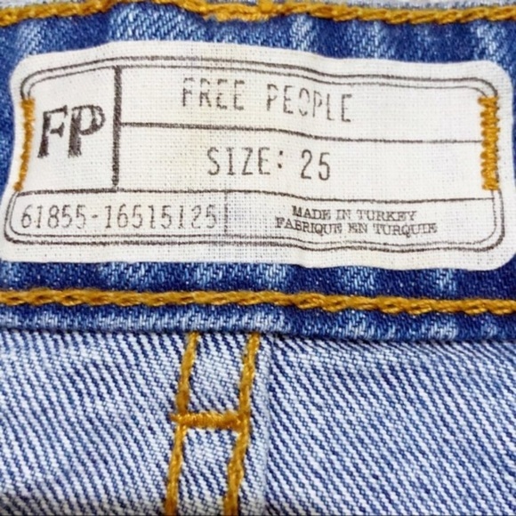 Free People Wild Rose Embroidered Jean Denim Skirt Size 25 - Picture 4 of 8